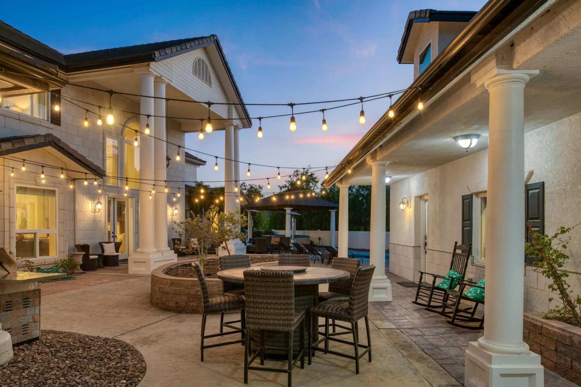 Grand Contento By Avantstay Extraordinary Estate W Pool Hot Tub Movie Room Temecula Extérieur photo