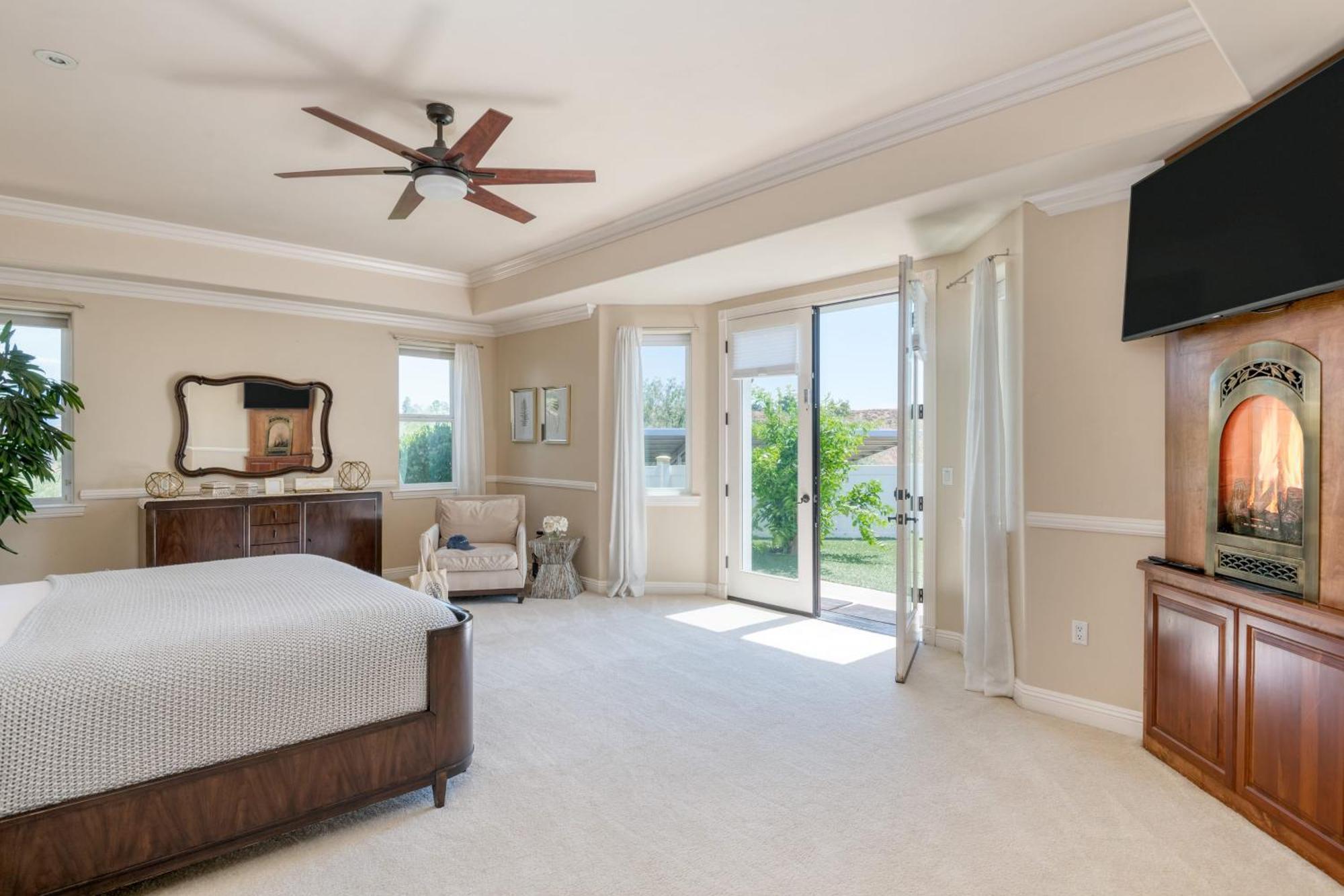 Grand Contento By Avantstay Extraordinary Estate W Pool Hot Tub Movie Room Temecula Extérieur photo